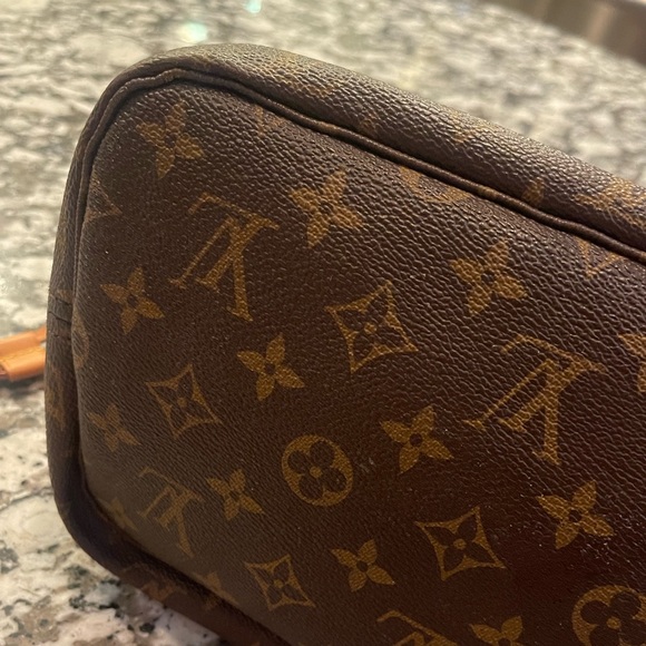 Louis Vuitton Neverfull AND Wristlet (hot pink inside) w/dust bag - Picture 16 of 17